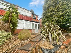 Photo 1- click for photo gallery